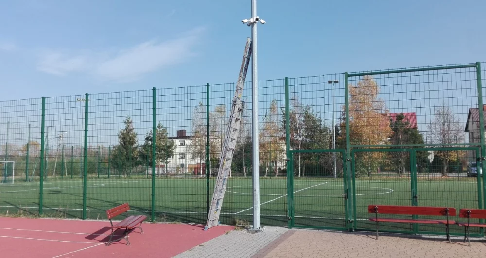 Instalacja systemu monitoringu na 'Orliku' w Turbi